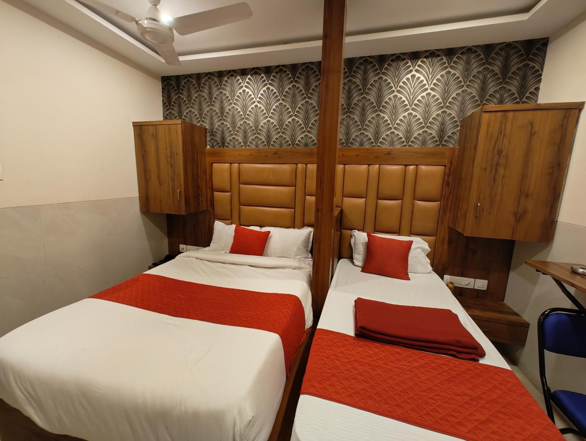Dream Palace Residency - Near To Us Embassy Bkc * Bombaj